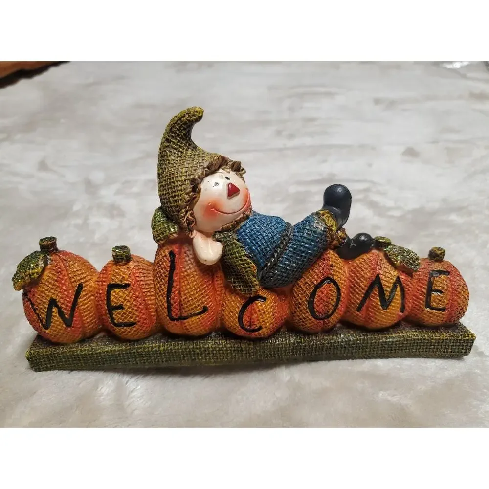 Welcome Halloween Scarecrow Table Decoration